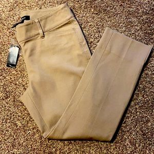 NWT WHBM Capri Pants Size 0